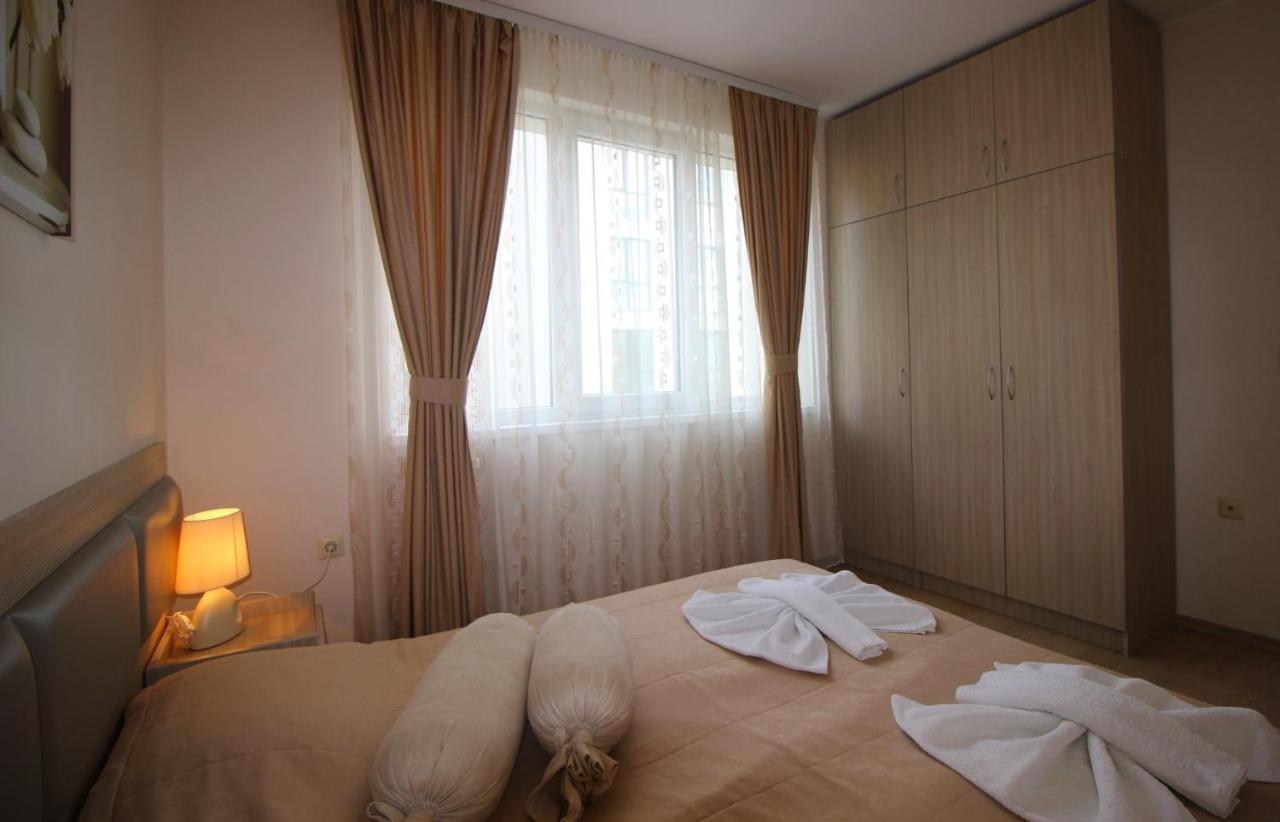 Allia Apartments Ravda Luaran gambar