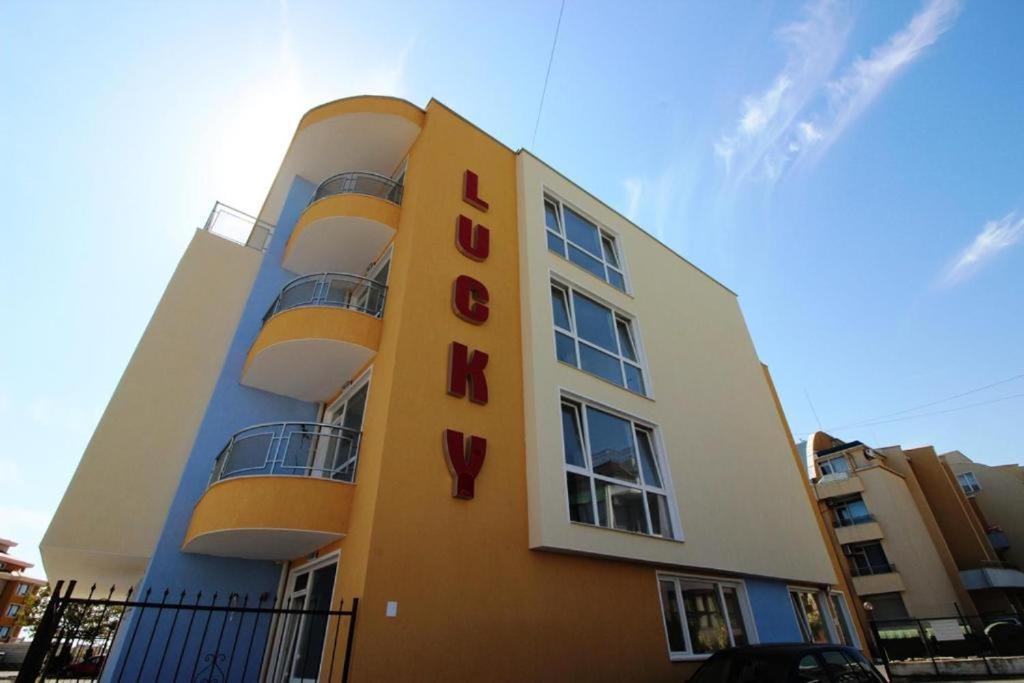 Allia Apartments Ravda Luaran gambar